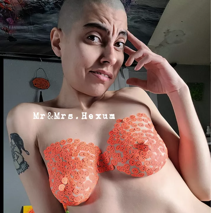 Sticker boobies!!!