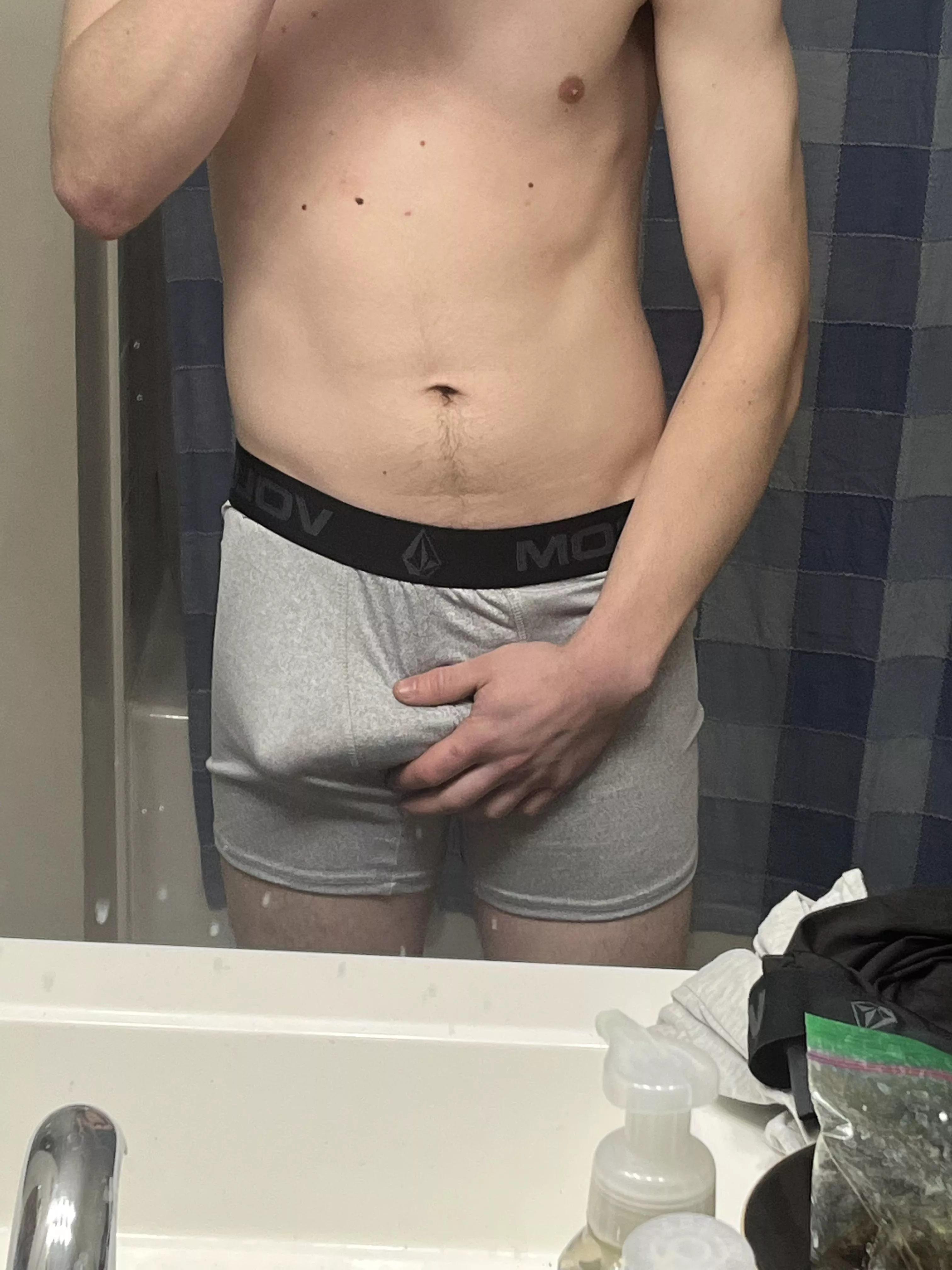 Straight 20 bulging today