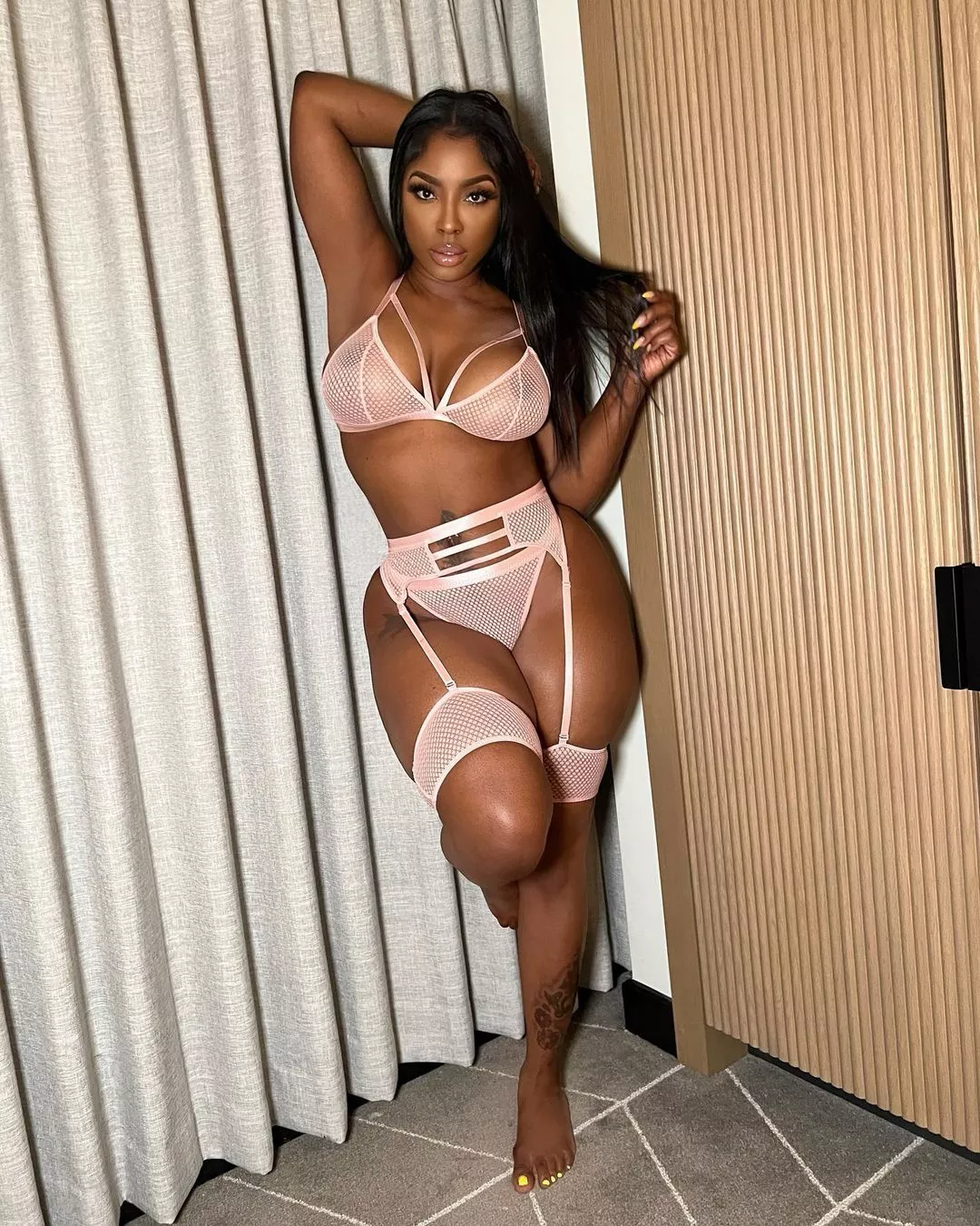Strong sexiness