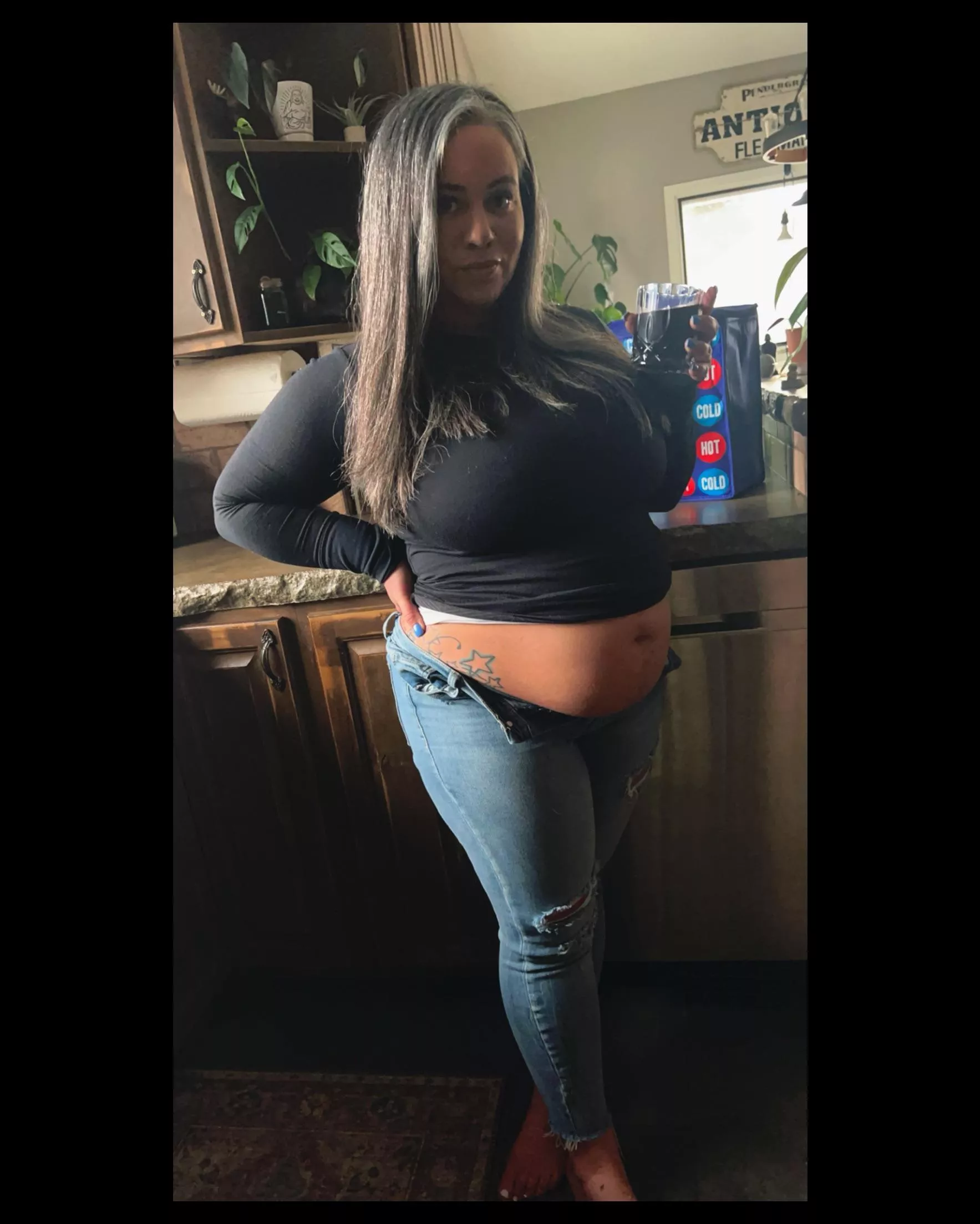 Stuffed to the brim from a buffet trip & looking 8 months pregnant. 🥡🥢Except with a food baby I can still have wine ;) Stuffed to the brim from a buffet trip & looking 8 months pregnant. 🥡🥢Except with a food baby I can still have wine ;)