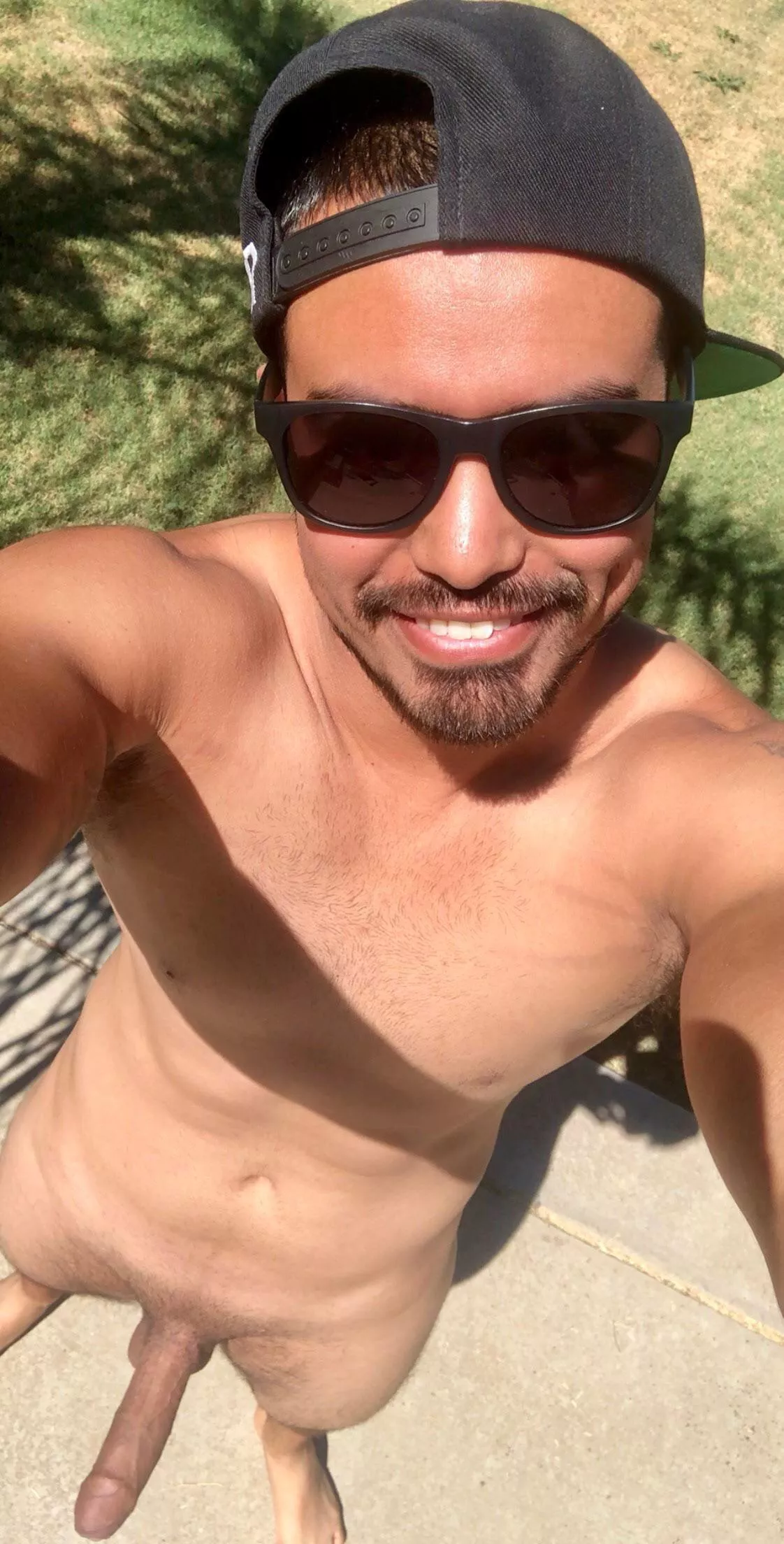 Suns out buns…. I mean everything out 😜😈