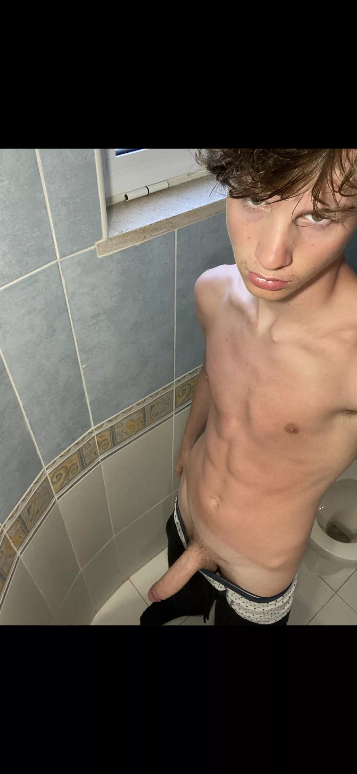 take a shower with me🤤😉