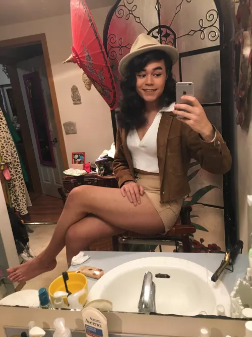 Take me on an adventure! (Just give me like 2 hours to get ready and then we can go screw around in a walmart for 30 minutes before I get hungry and make you buy me taco bell.) <3