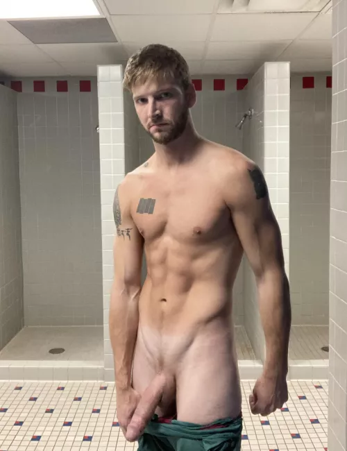 Taking advantage of an empty locker room