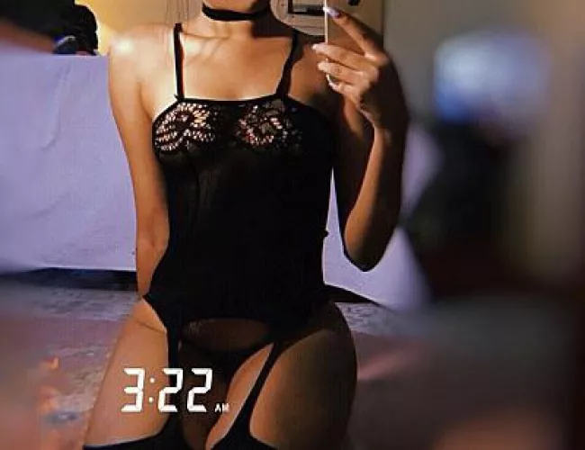 Taking beta applications..must come correct for you goddess✨who’s ready to obey ?