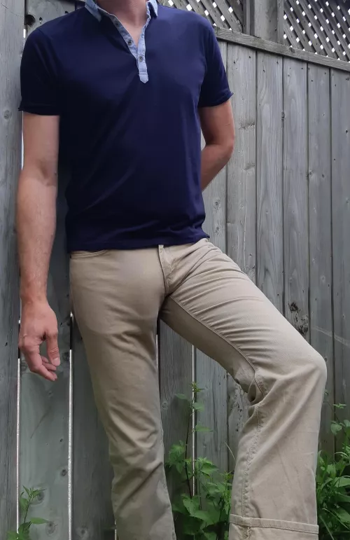 Tan pants forever 🥖