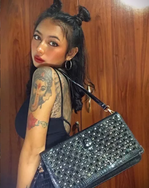 thanks to those 5 guys who sort by new and appreciate my body 🙂