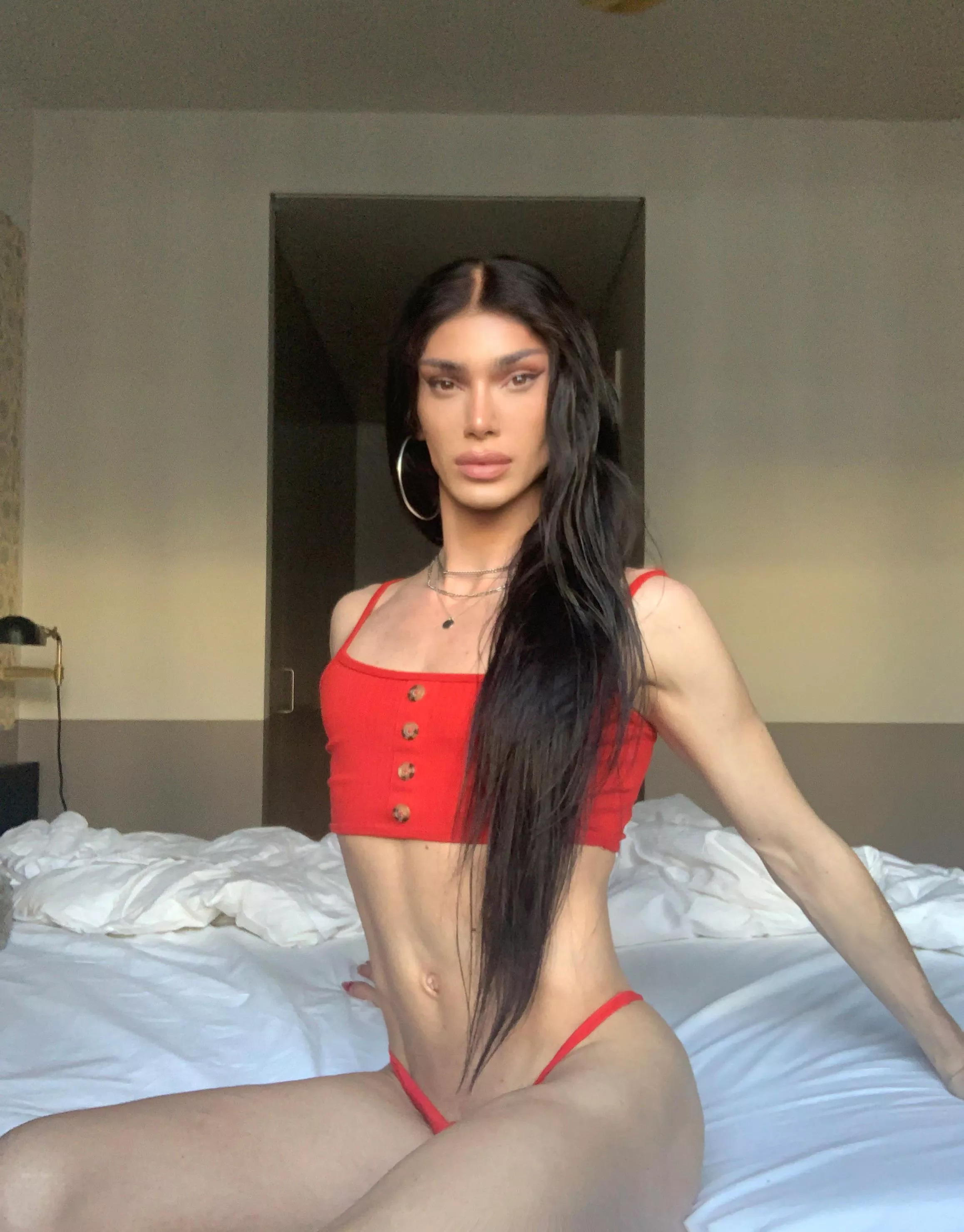The face or the body? Lmk in the comments and I’ll show you my dick