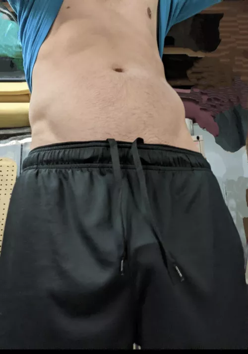 The strings always see[M] to do this..🫢😜