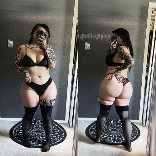 The thigh highs stay ON when breeding.