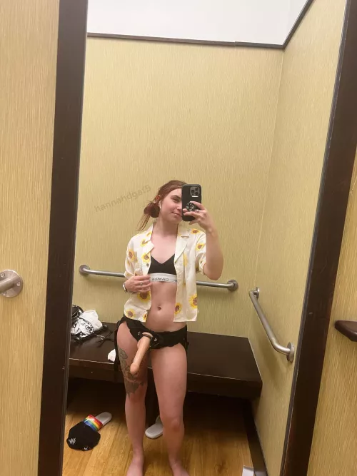 There’s plenty of room in here for you to be bent over