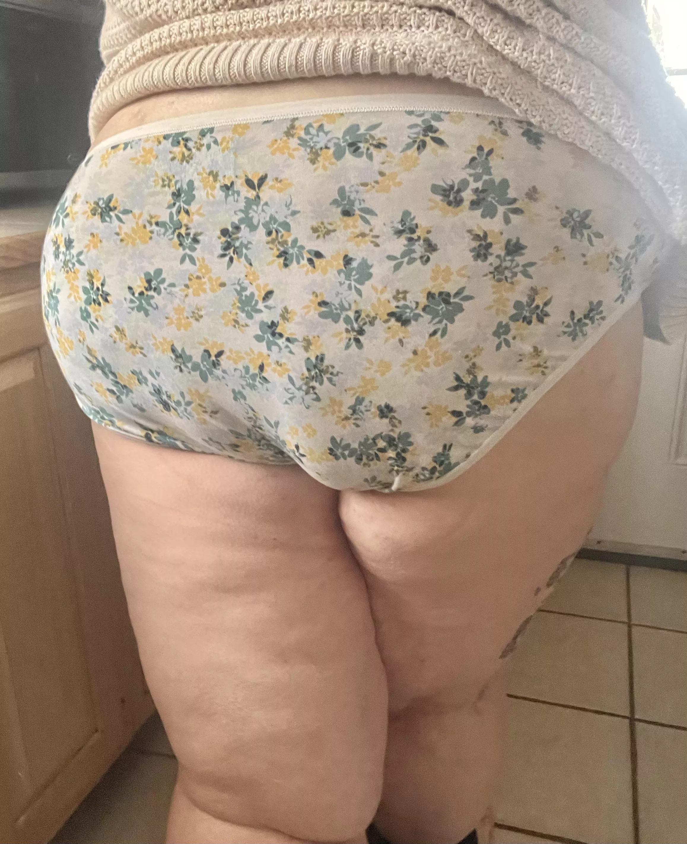 These might be my new favorite pair of panties, so comfy ☺️