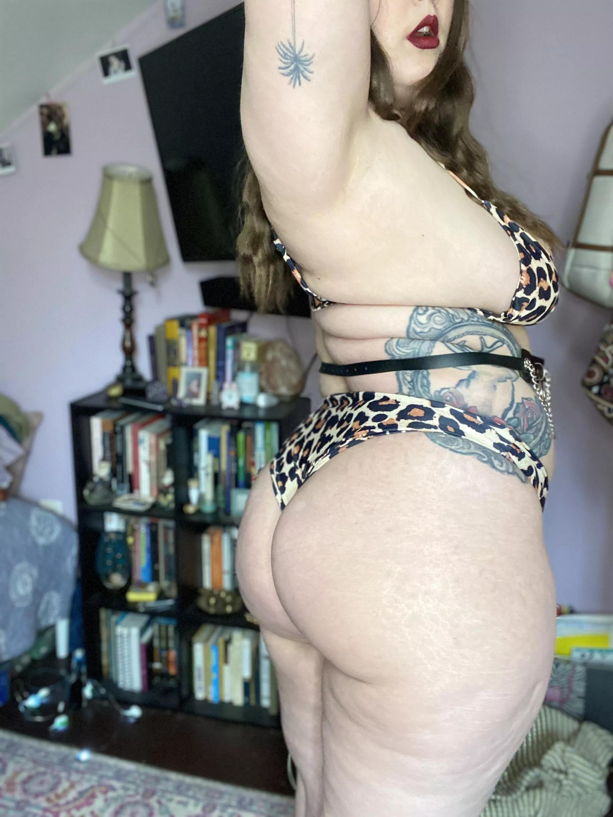 Thick and _____ ? Fill in the blank 😘