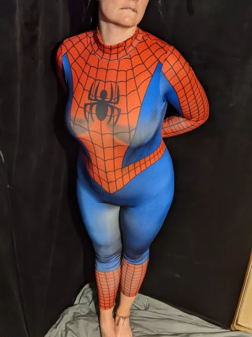 thick spidergirl boobs for u!