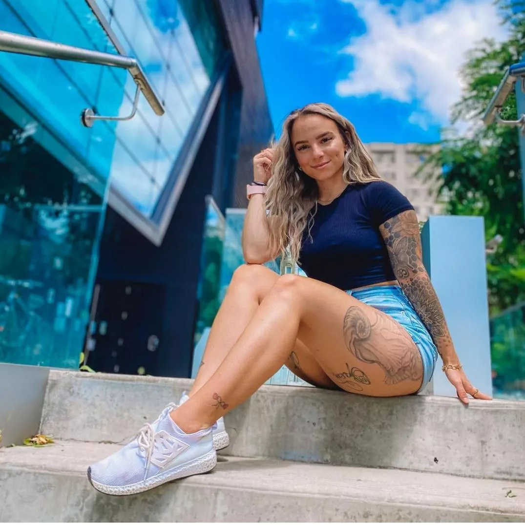 ThickBarbi