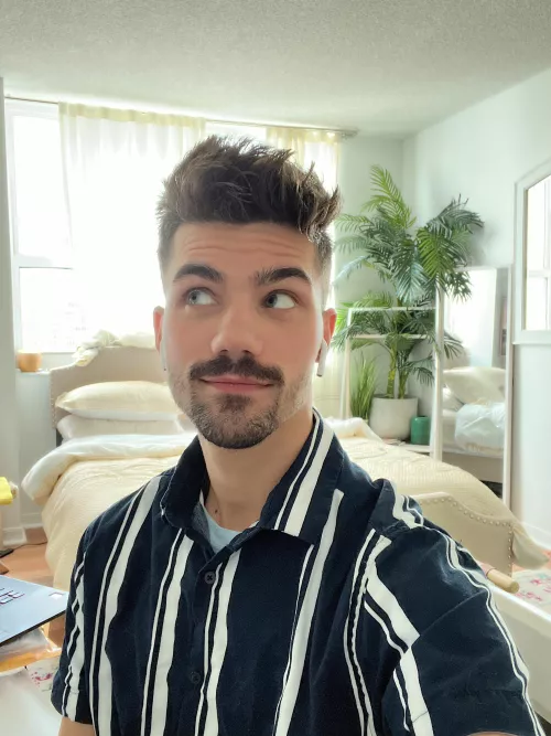 Thinking thinking …. Still not a thought in the brain 🥴🫠