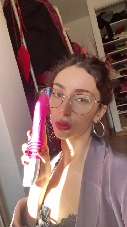 this [domme] will enter this in your tiny asshole u lil slut😈