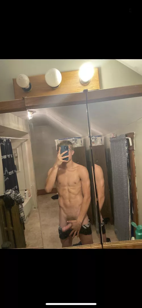 This pic makes me feel good what do you guys think