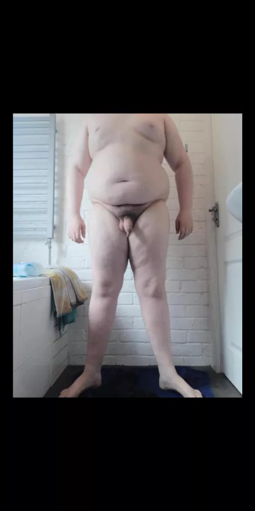 this sounds stupid but, I'm 18 in the UK. if you can meet, I'm completely limitless and will let you do whatever you want to or with me. my kik is urcumraguk