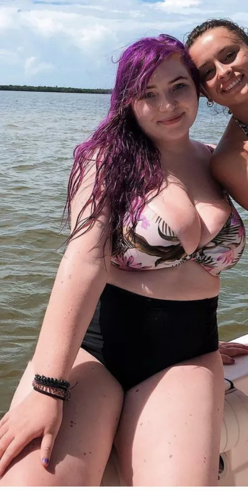 Those titties are huuuuge