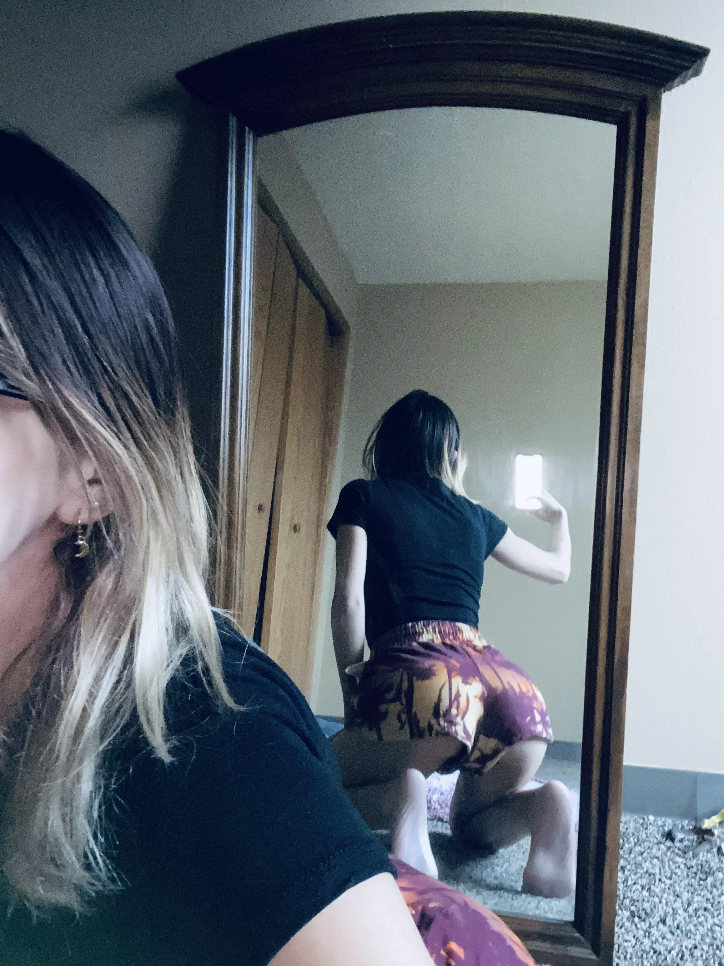 thought these shorts were tye dye when I bought them 🤣