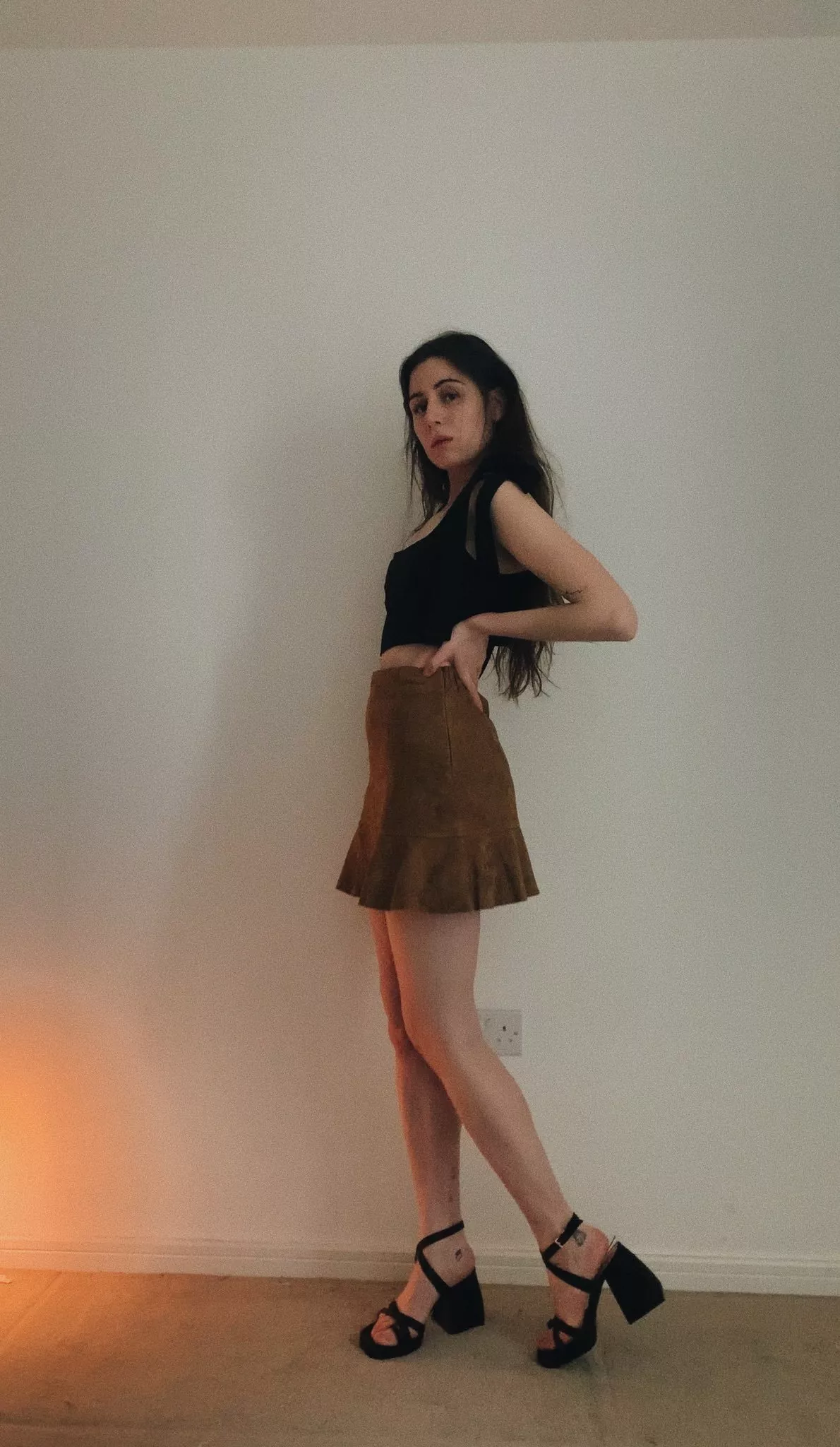 Throbbing for Dodie. Wanna trade her pics and get bi