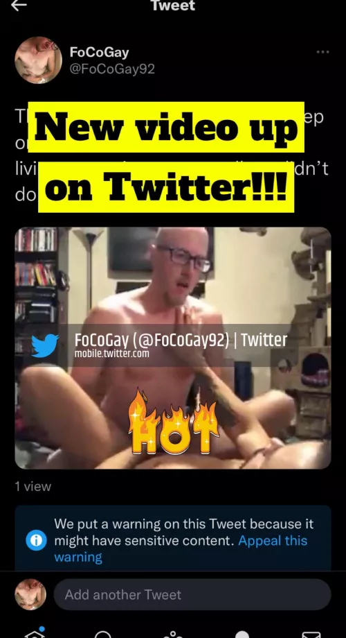 Throwback to when we had to “sleep” 😜 on a mattress in our living room.