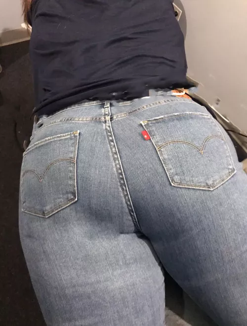 Tight Levi’s