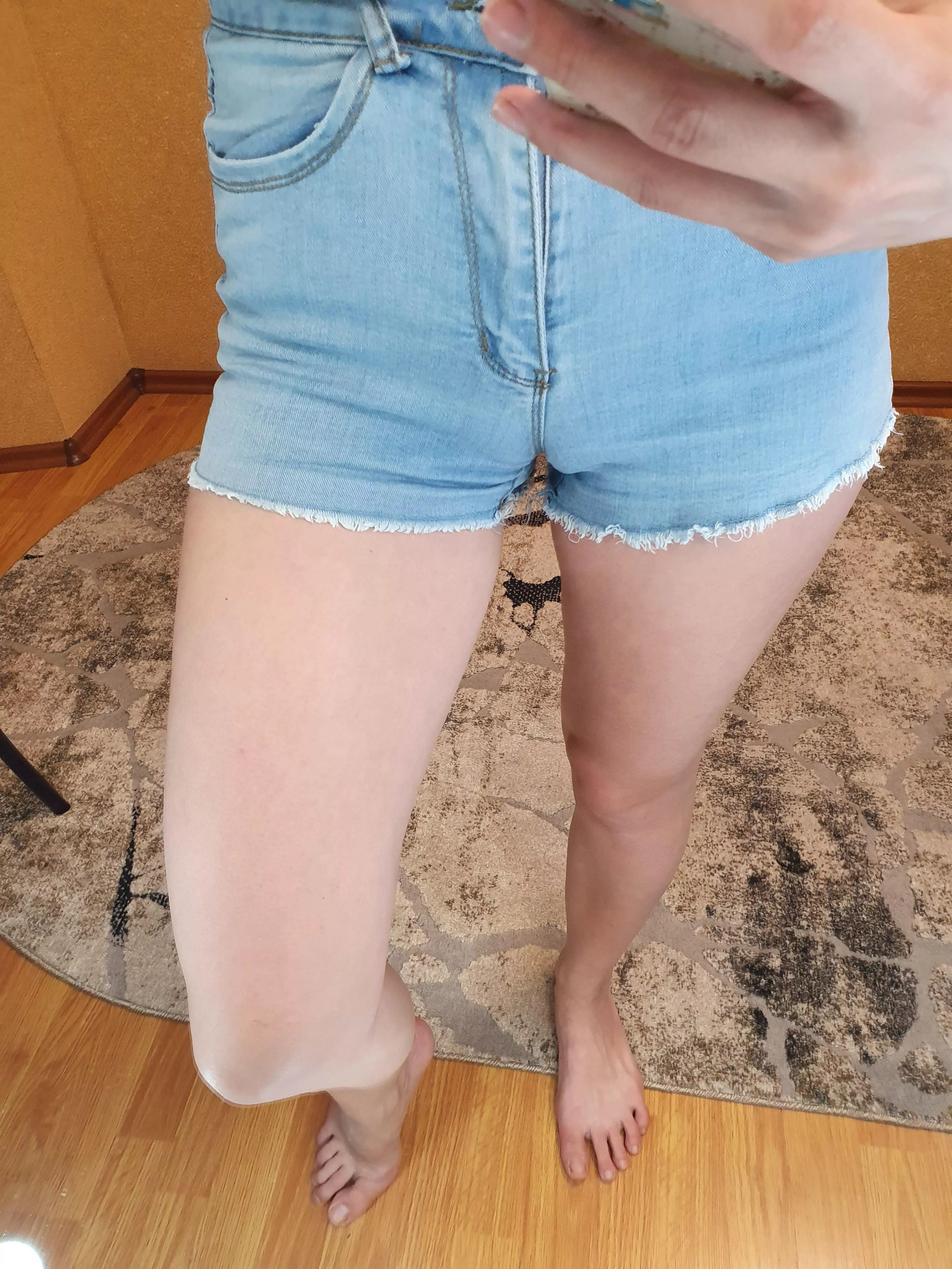 Tight short