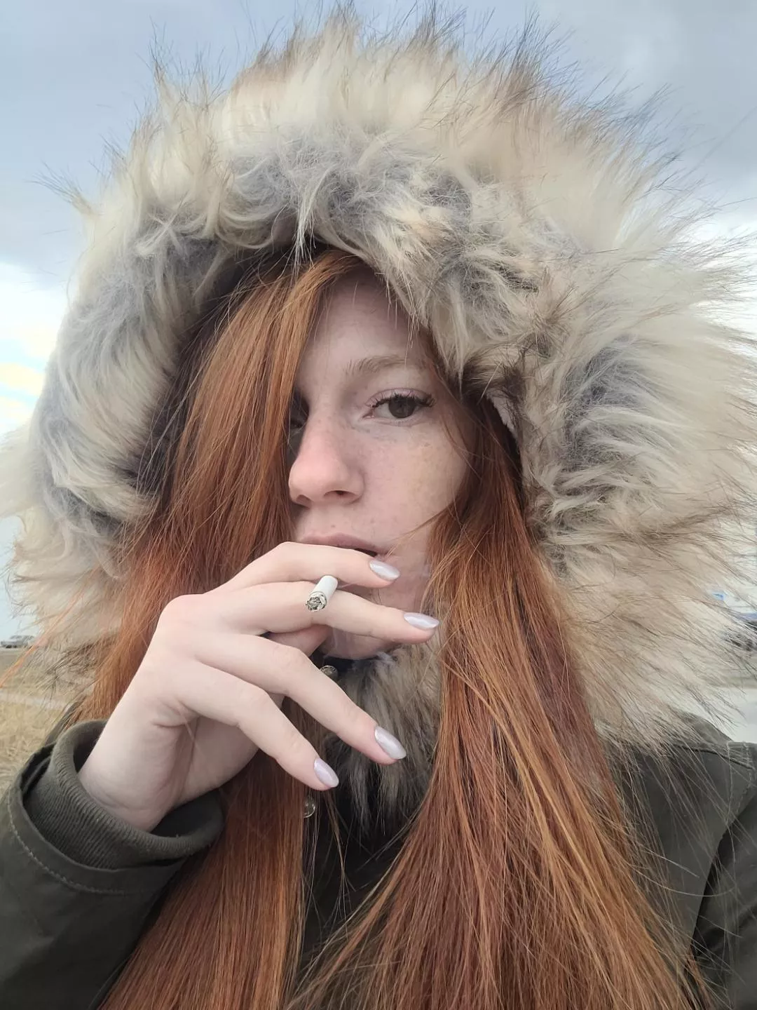 time to smoke🚬