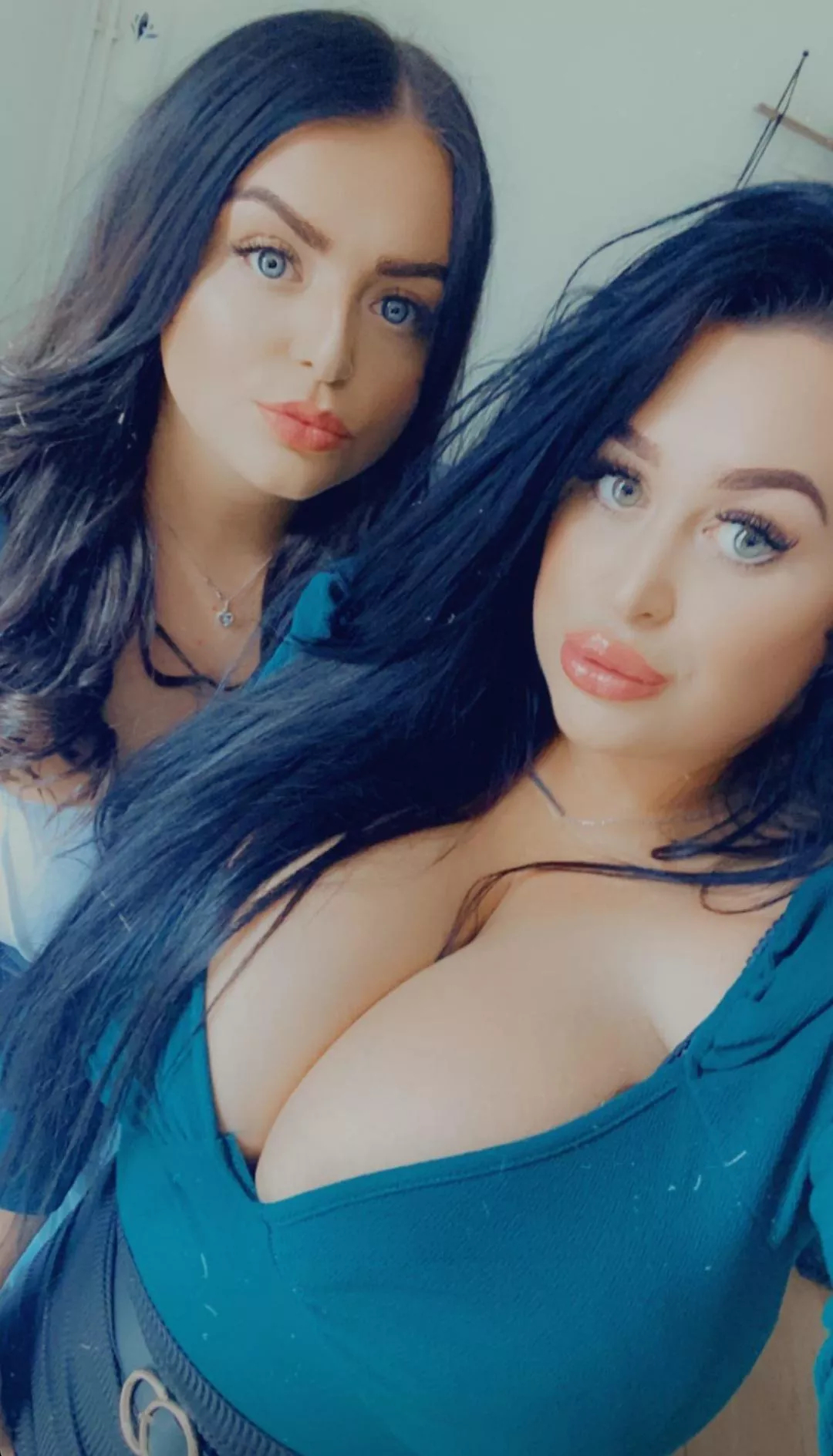 Titty show stealer