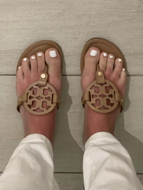 Too much fun in the sun, who wants to rub them for me?