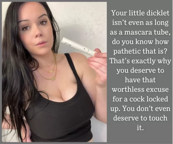 Too tiny and worthless for anything but the cage