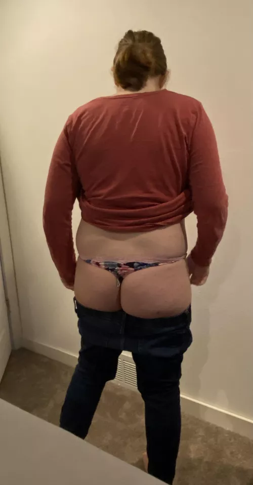 Trading pregnant 25 f wife on tele: mfillmore14