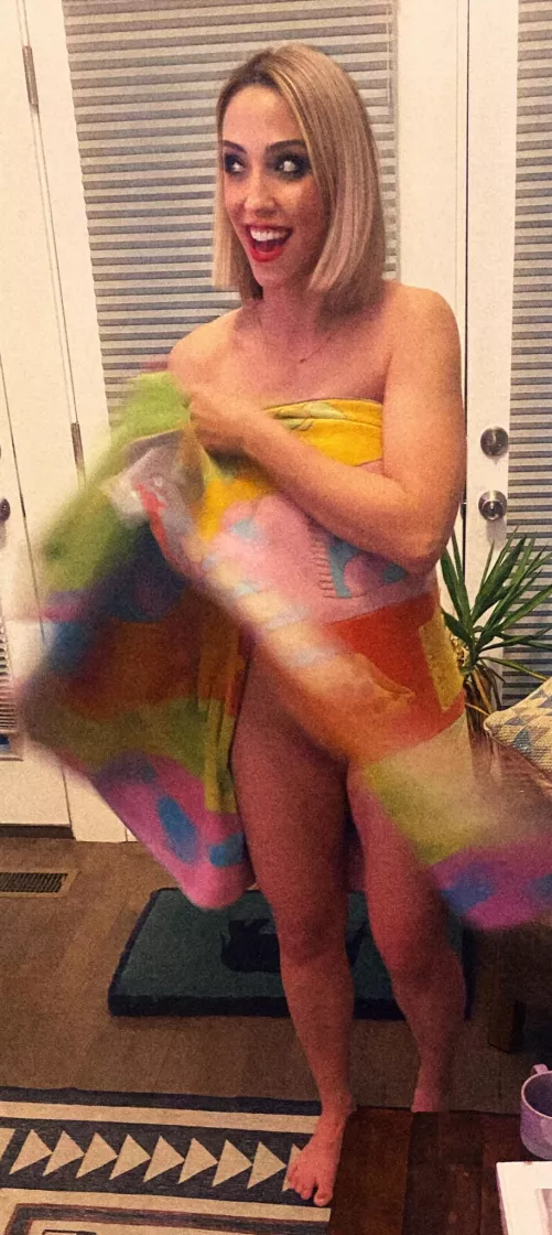 trying to hold onto my towel 🤣