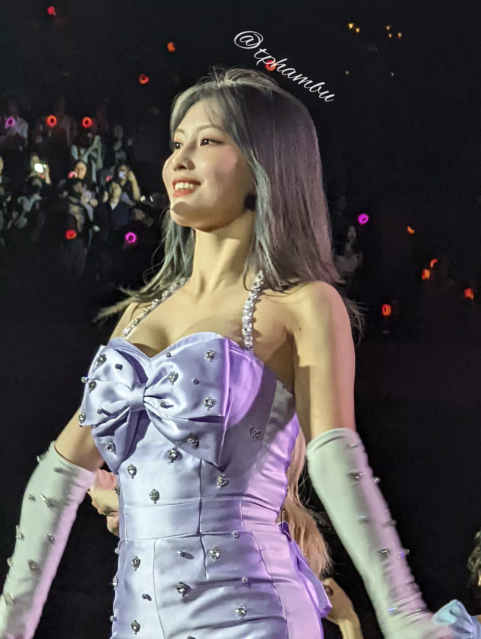 TWICE - Momo