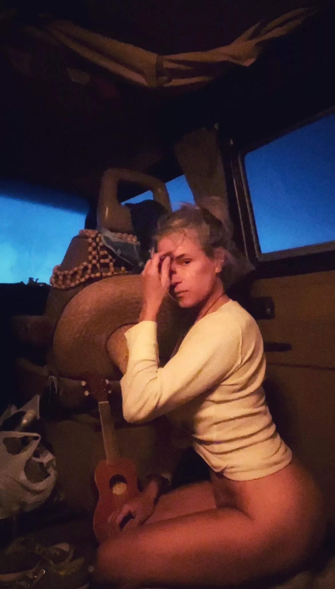 Vangirl at nightfall. Vangirl at nightfall.