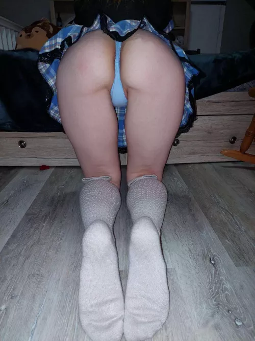 Waiting for you 😘