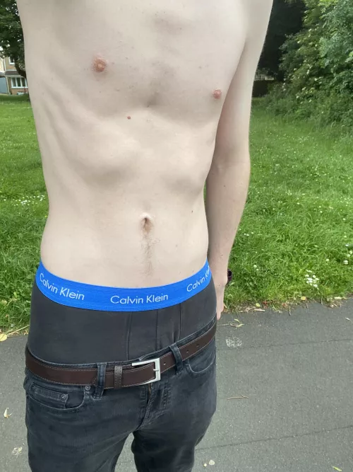 Walking around like a skinny, pale topless chav 😎