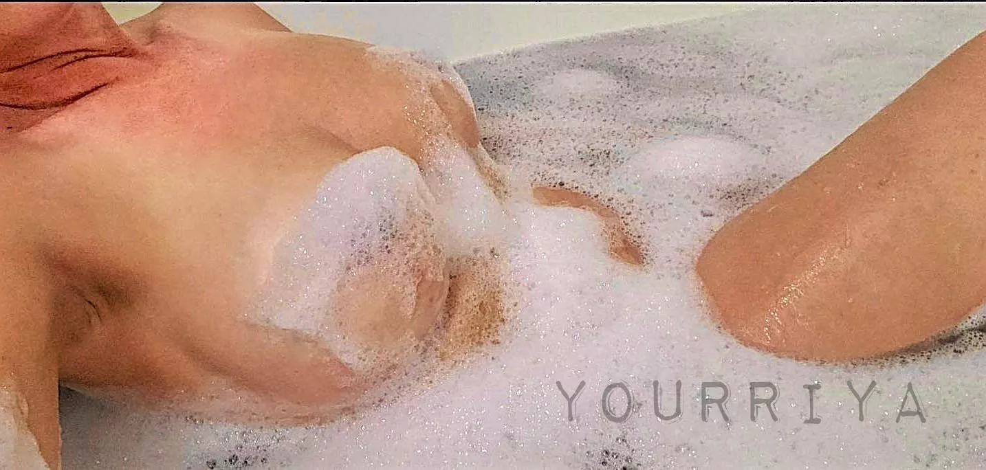 wana hopp in ? [F]