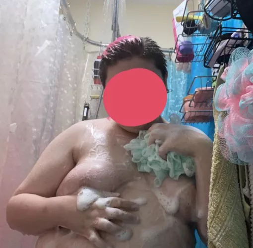 wanna join me in the shower? 🫧🫧