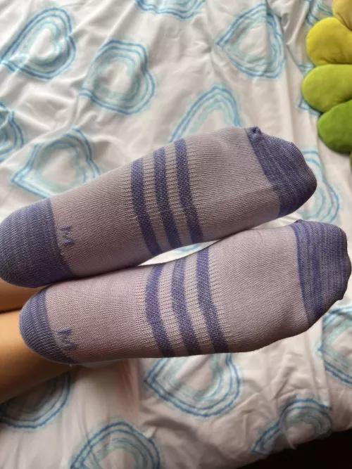 Wanna see me more in socks sugar 😜