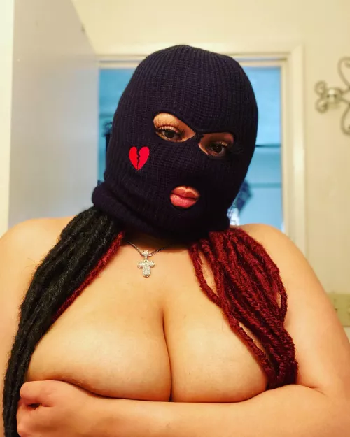 Wanna see more👀👅