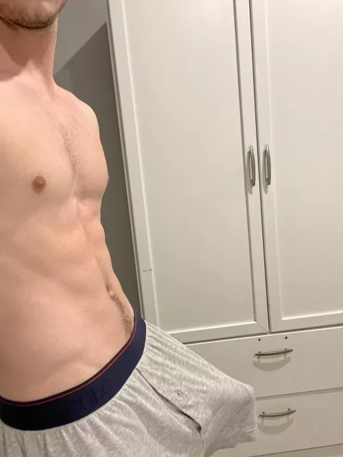 Wanna take a quick peak?😏