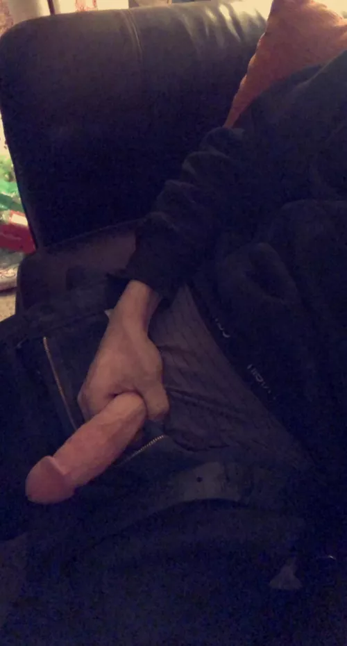 Want to sit with me on the couch?😉