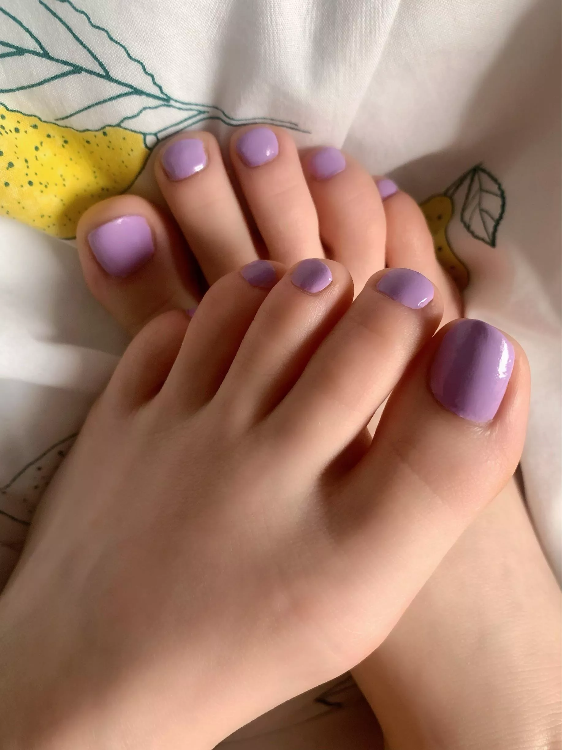 Warm up my toes 😜