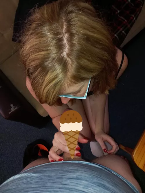 Watch me go to town on OnlyFans 🤤 Free and VIP links in comments