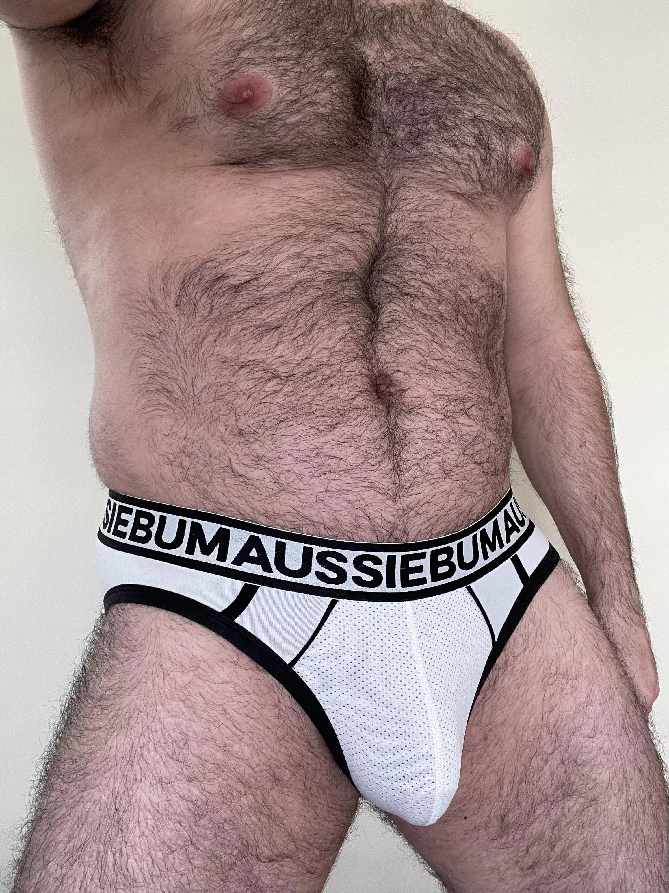 Wearing my favourite briefsโฆfor a few minutes ๐
Wearing my favourite briefsโฆfor a few minutes ๐