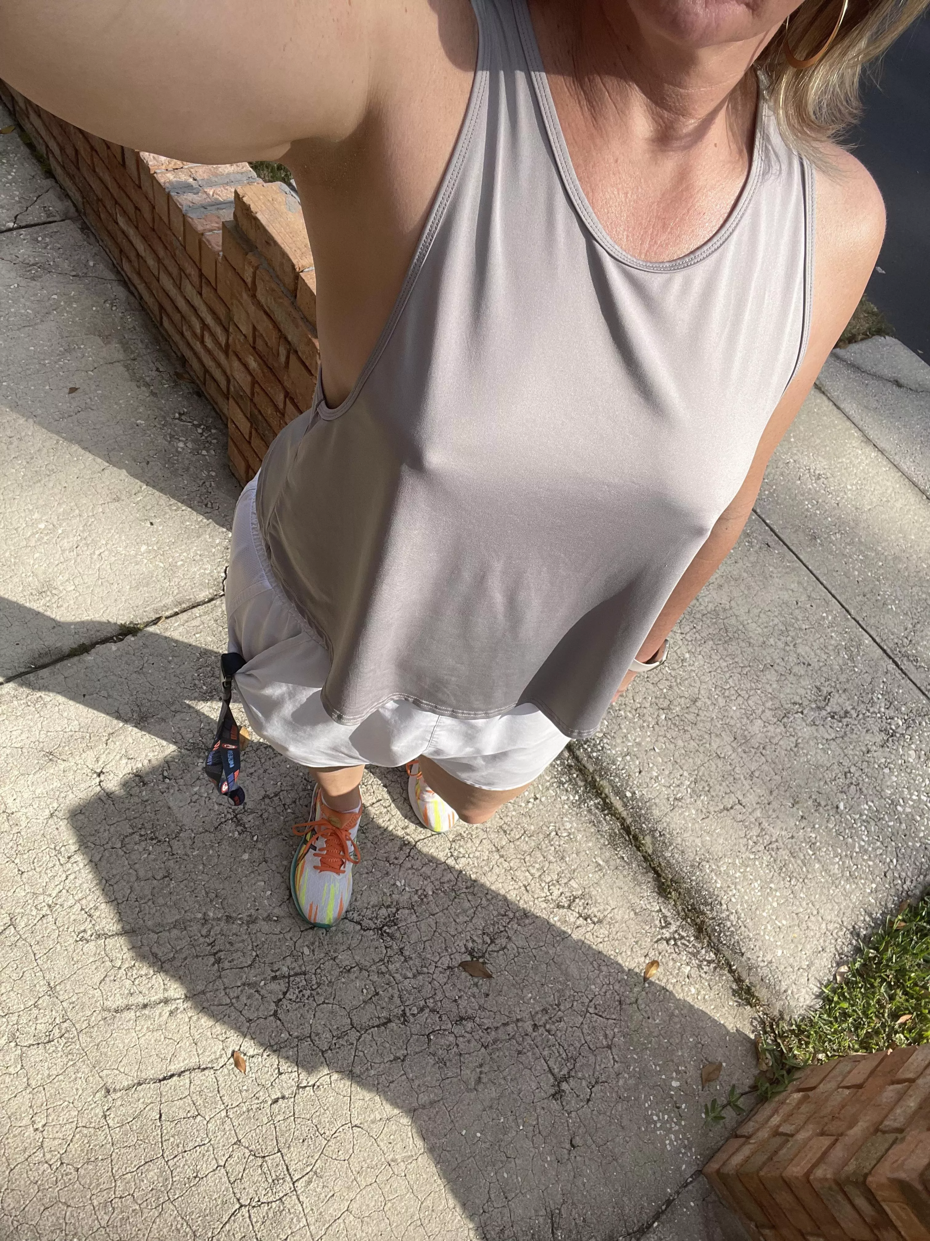 Weekends = Braless