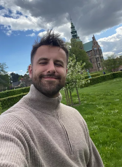 Weird hair, don’t care